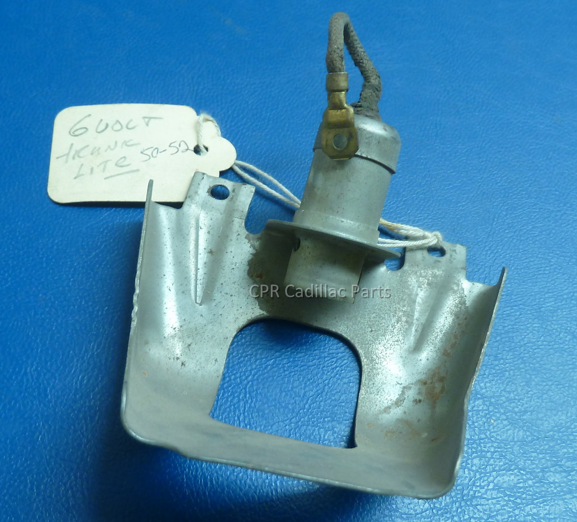 1950 1951 1952 Cadillac Trunk Light Bracket & Socket 6V NOS CPR