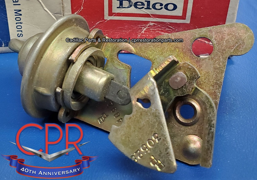 1971 Cadillac Carburetor Vacuum Break Control NOS CPR Cadillac