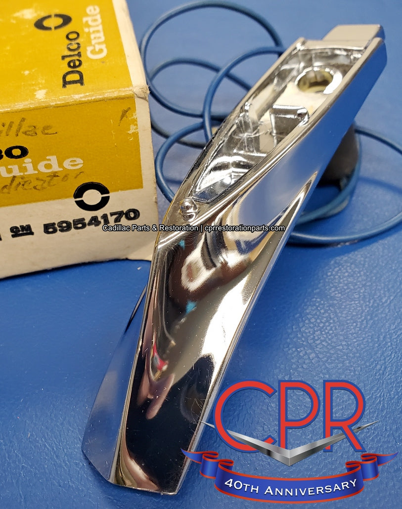 1963 Cadillac Front Fender Turn Signal Indicator Lamp Housing RH