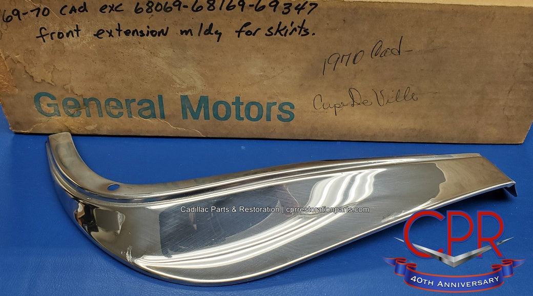 1969 1970 Cadillac Front of Fender Skirt Extension Molding, Left